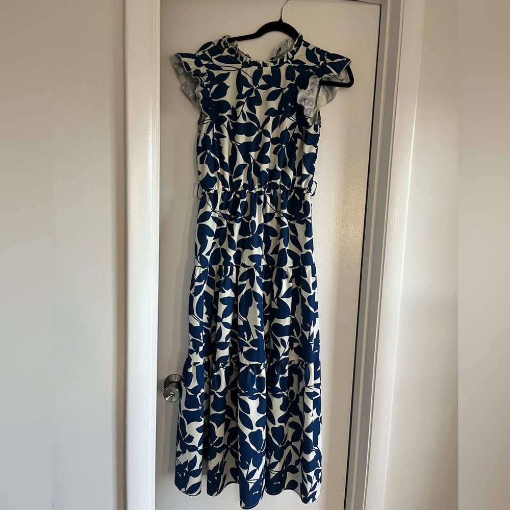 Elegant Blue and White Floral Dress